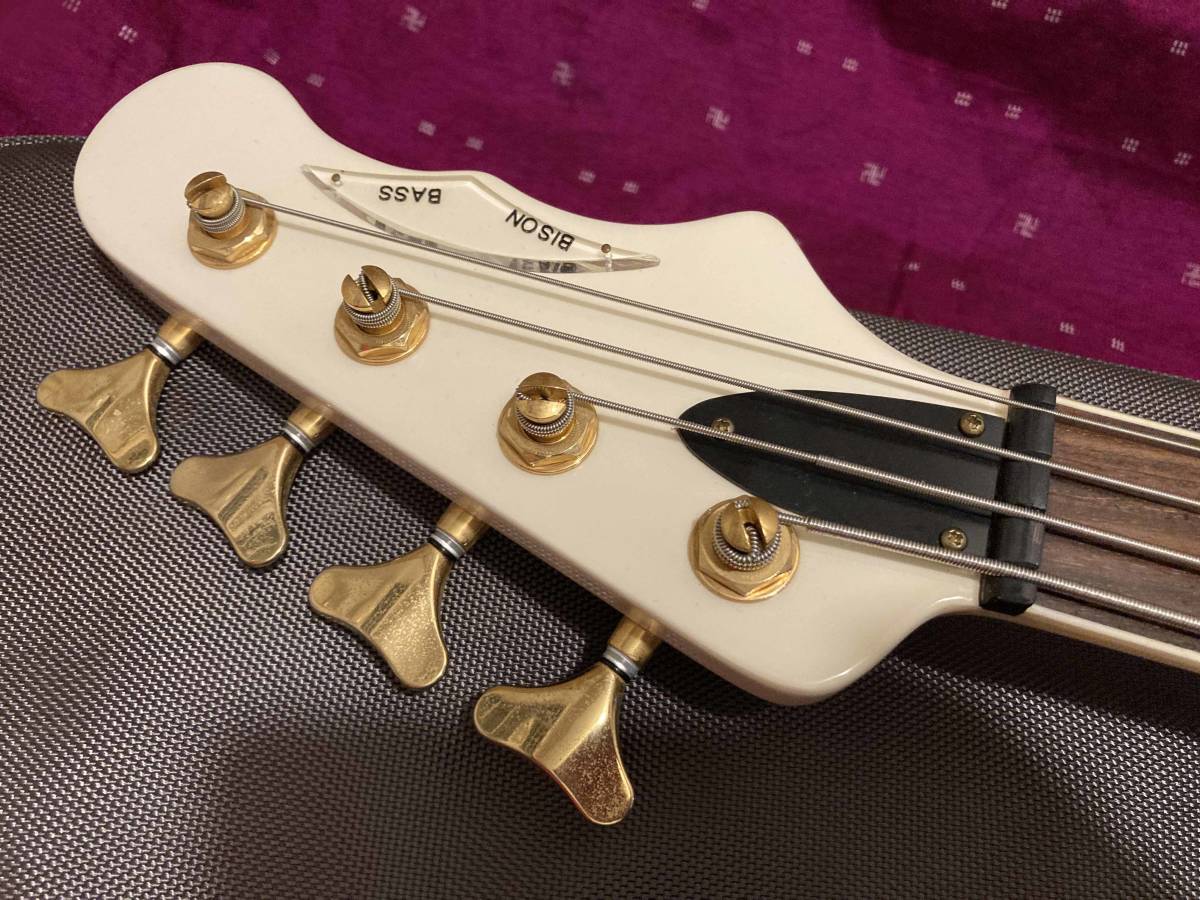 BURNS LONDON Bison BASS WHT バーンズ バイソン ベース | sweatreno.com