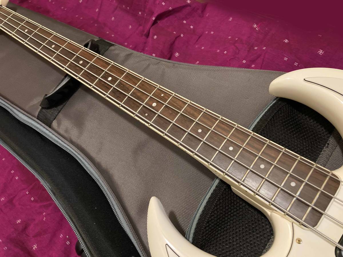 BURNS LONDON Bison BASS WHT バーンズ バイソン ベース | sweatreno.com