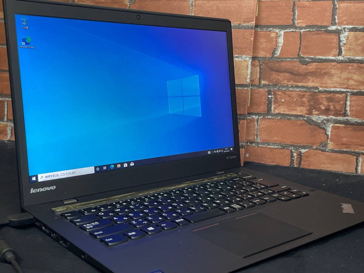 Lenovo ThinkPad X1 Carbon [Core i7 4600U 2.1GHz/RAM:8GB/SSD:256GB