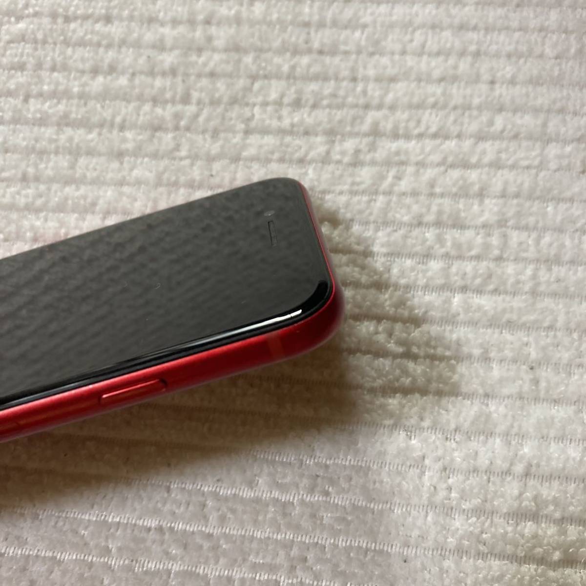 美品 SIMフリー iPhone8 64GB レッド SIMロック解除済 バッテリー容量 