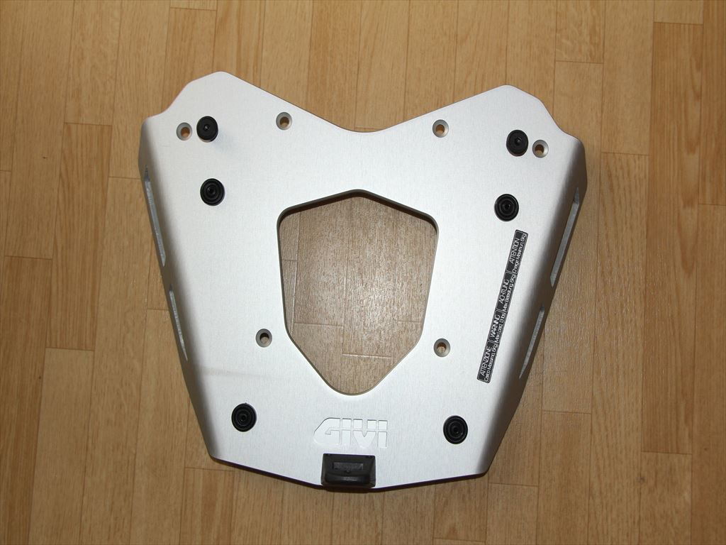 新品】GIVI BMW R1250R / RS LC 水冷用 GIVI モノキーベース SRA5117
