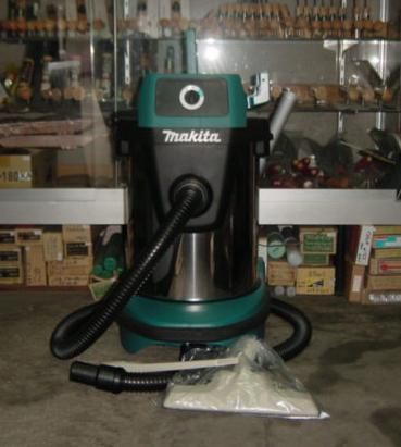 マキタ/makita 集じん機(乾湿両用) 490 JAN:0088381606455