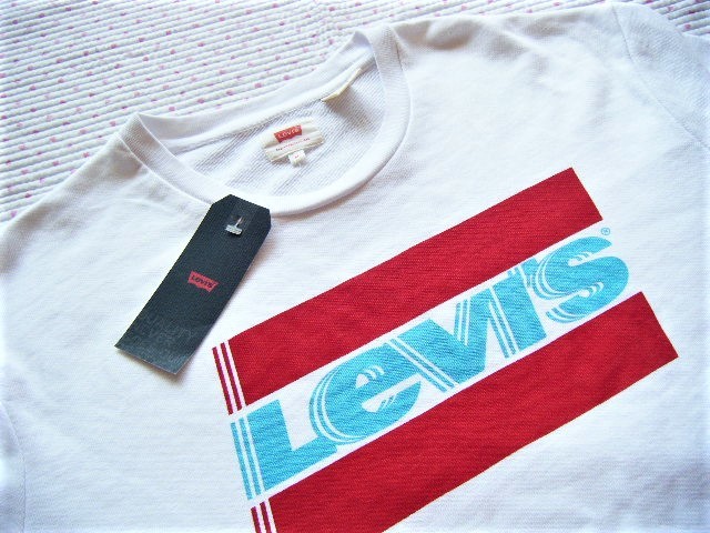 リーバイス　LEVI‘S　CREW NECK 2.0 CORE 5　カジュアル用スウェットウエアクルーネックトレーナー　白色　サイズ L　綿素材　定価5,500円_画像3