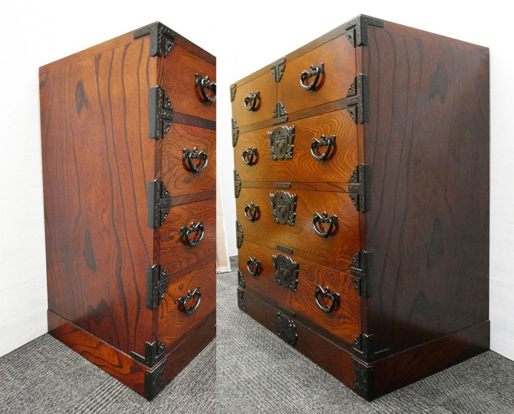 します ヤフオク! - 美品 岩谷堂箪笥 鍵付き 金具箪笥 彫金金具 欅