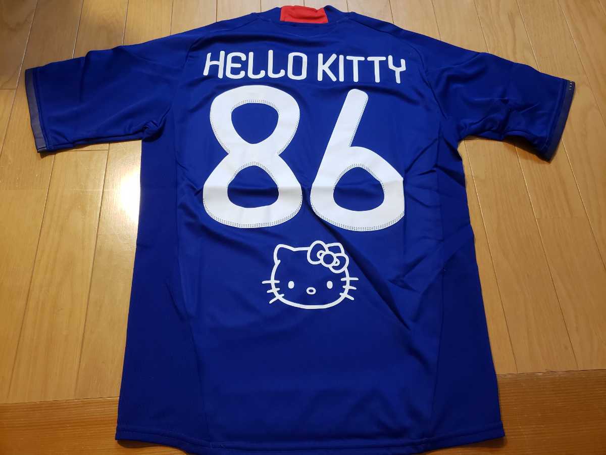 アディダス サッカー 日本代表 コラボ ユニフォーム ハローキティ