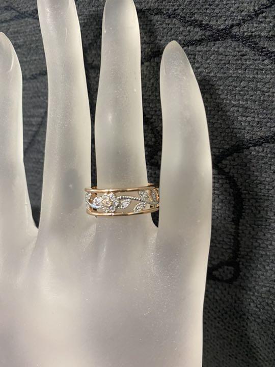 (1168)21 number pink gold possible love .... flower. design wide ring ring Swarovski made crystal use 