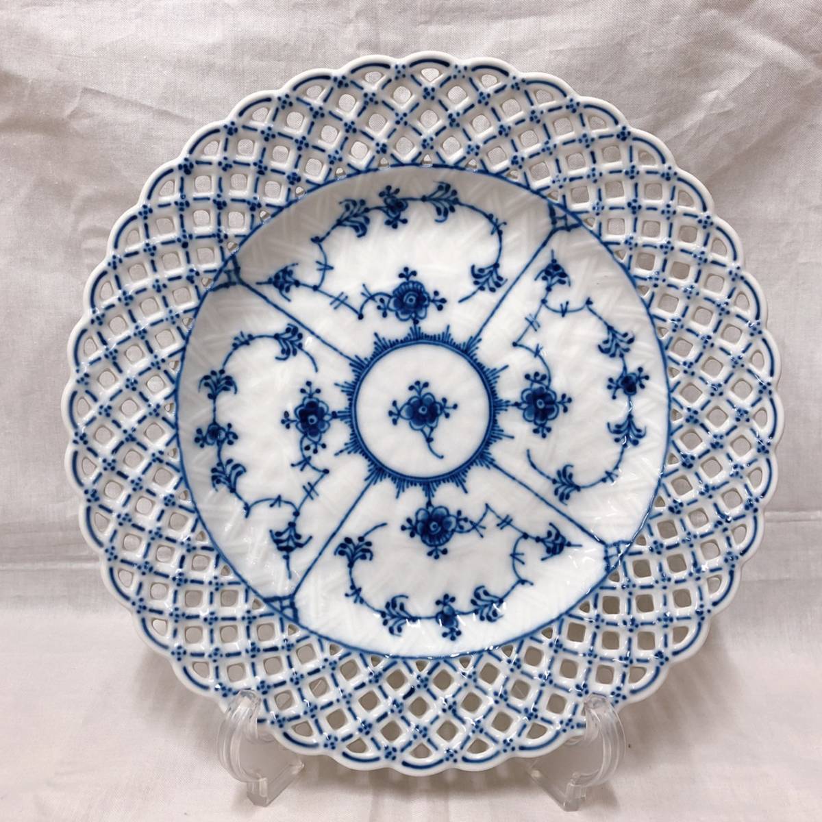 ROYAL COPENHARGEN ロイヤルコペンハーゲン ブルーフルーテッド フル