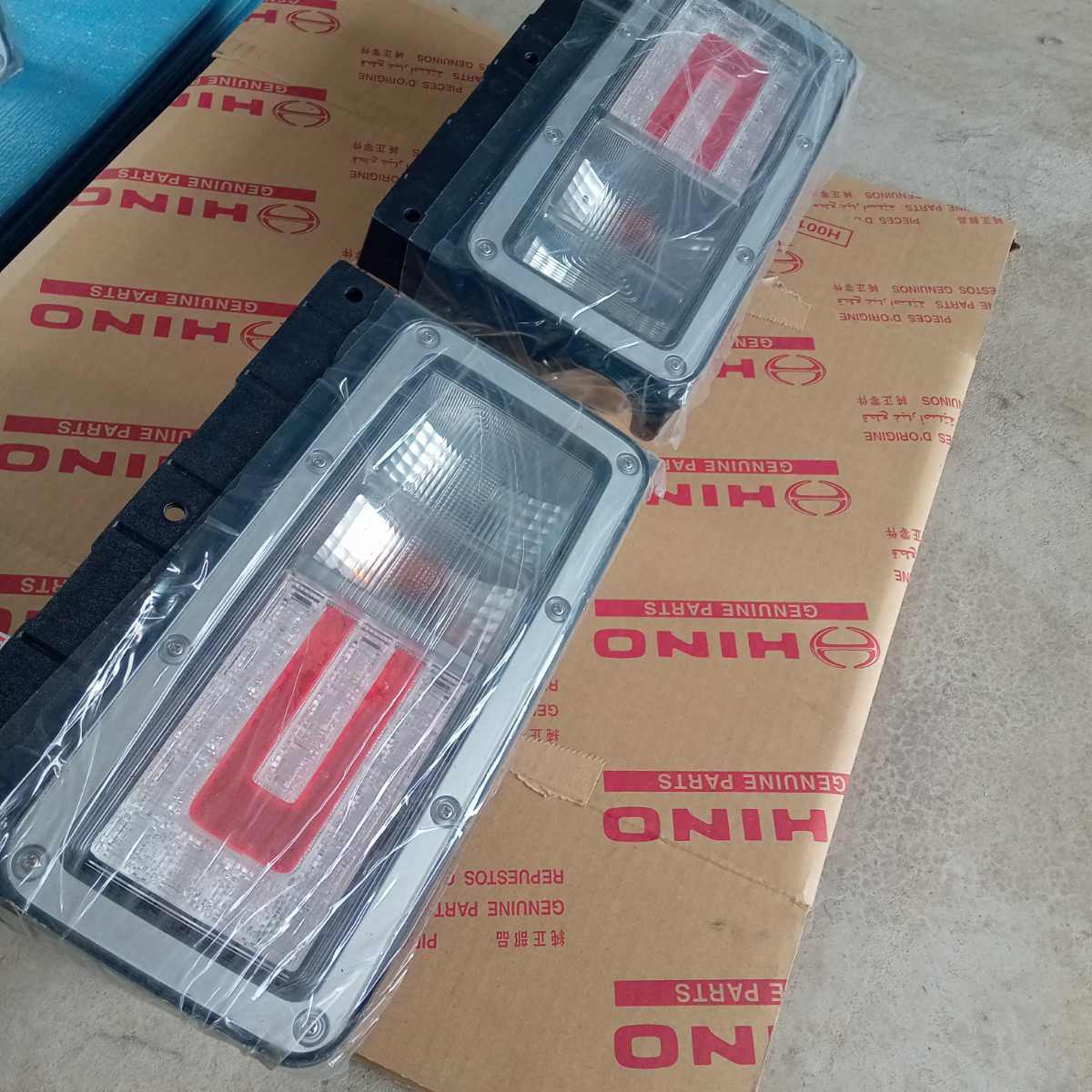日野自動車純正テールランプ LED 新車外し www.poltekkes-bsi.ac.id