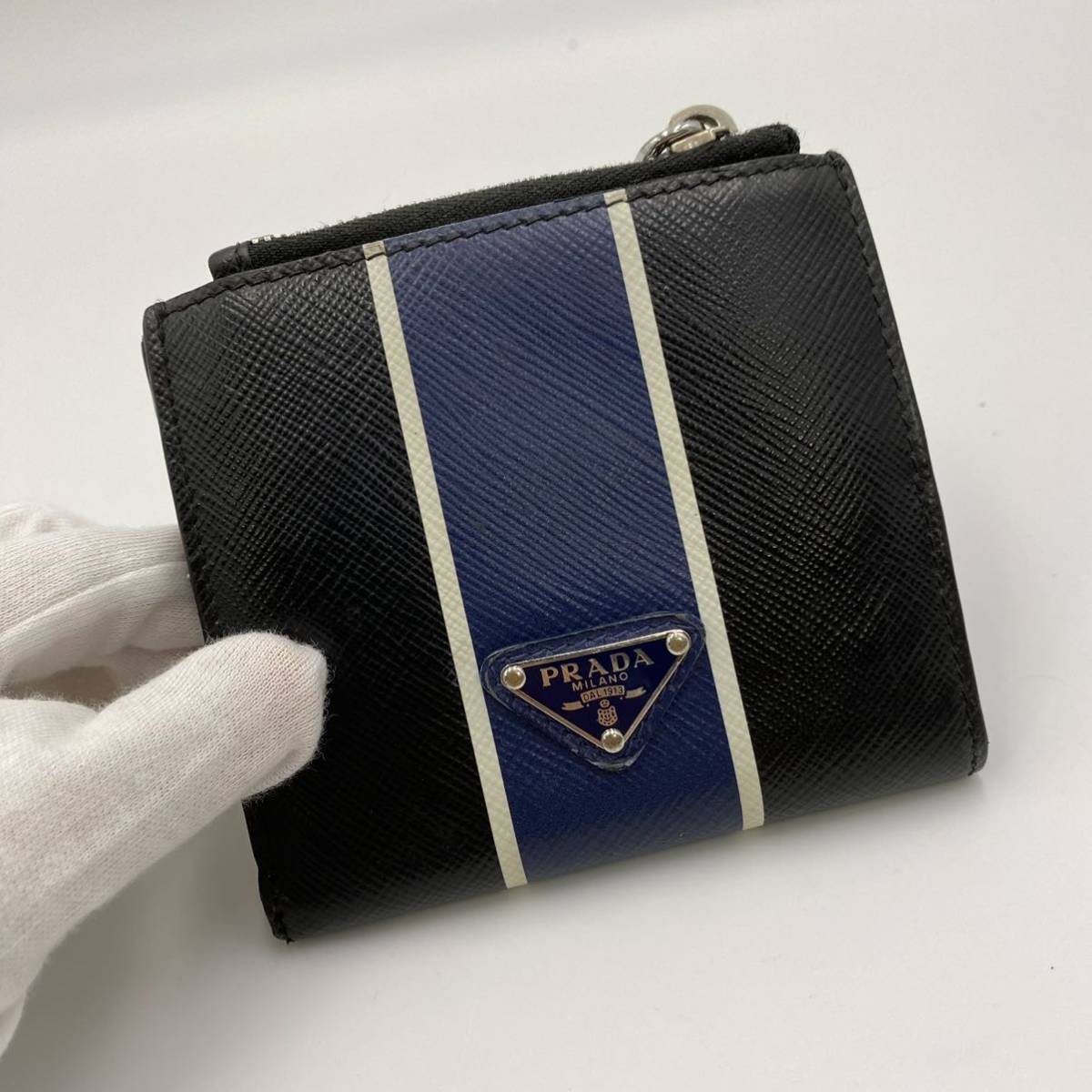 1円〜 【極美品・現行】 PRADA プラダ メンズ 二つ折り財布 ストライプ