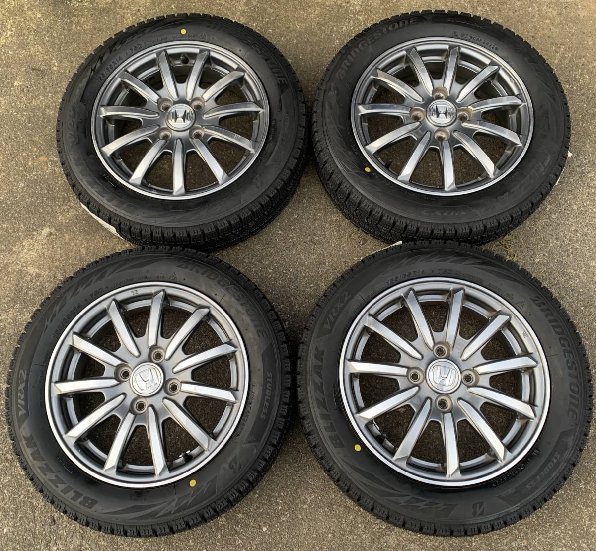 2022年製!未使用ブリジストンブリザックVRX2!155/65R14とホンダN-WGN