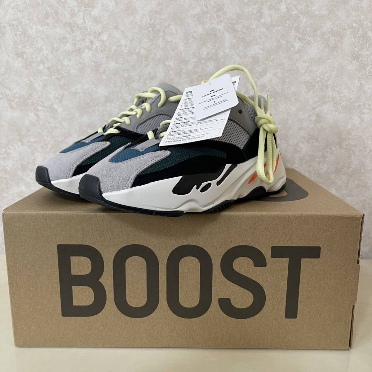 希少サイズ初期版 22.5cm YEEZY BOOST 700 gruporio.net
