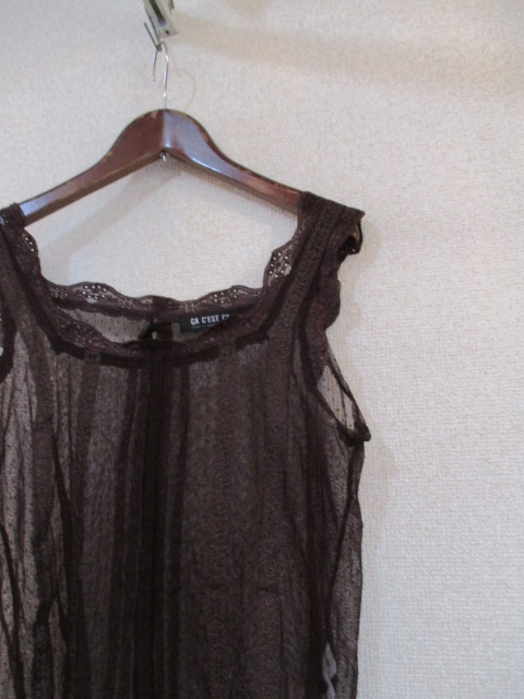 CACESTCA com si Comme Ca tea chu-ru race no sleeve blouse USED82617