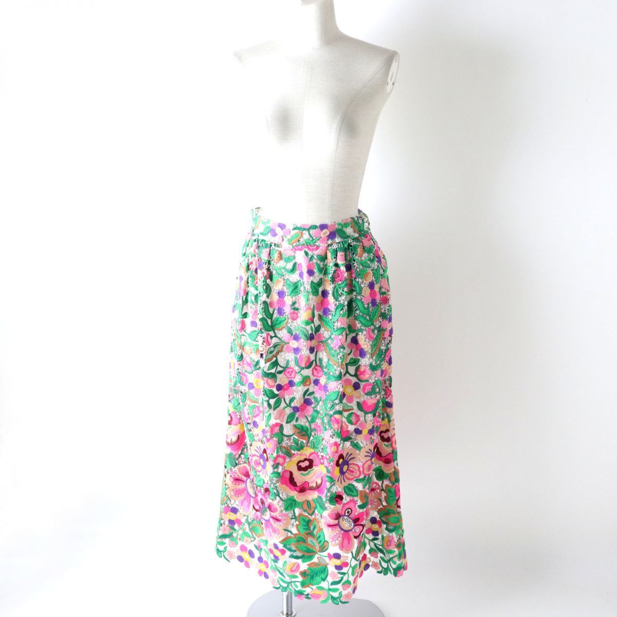 極美品◎正規品 イタリア製 VALENTINO ヴァレンティノ レディース 刺繍