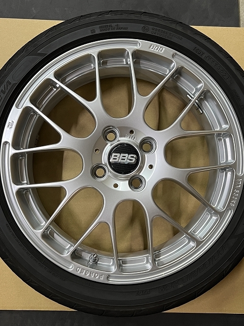 ☆送料込み・即決価格☆美品BBS RP003 & YOKOHAMA ADVAN FLEVA V701 4