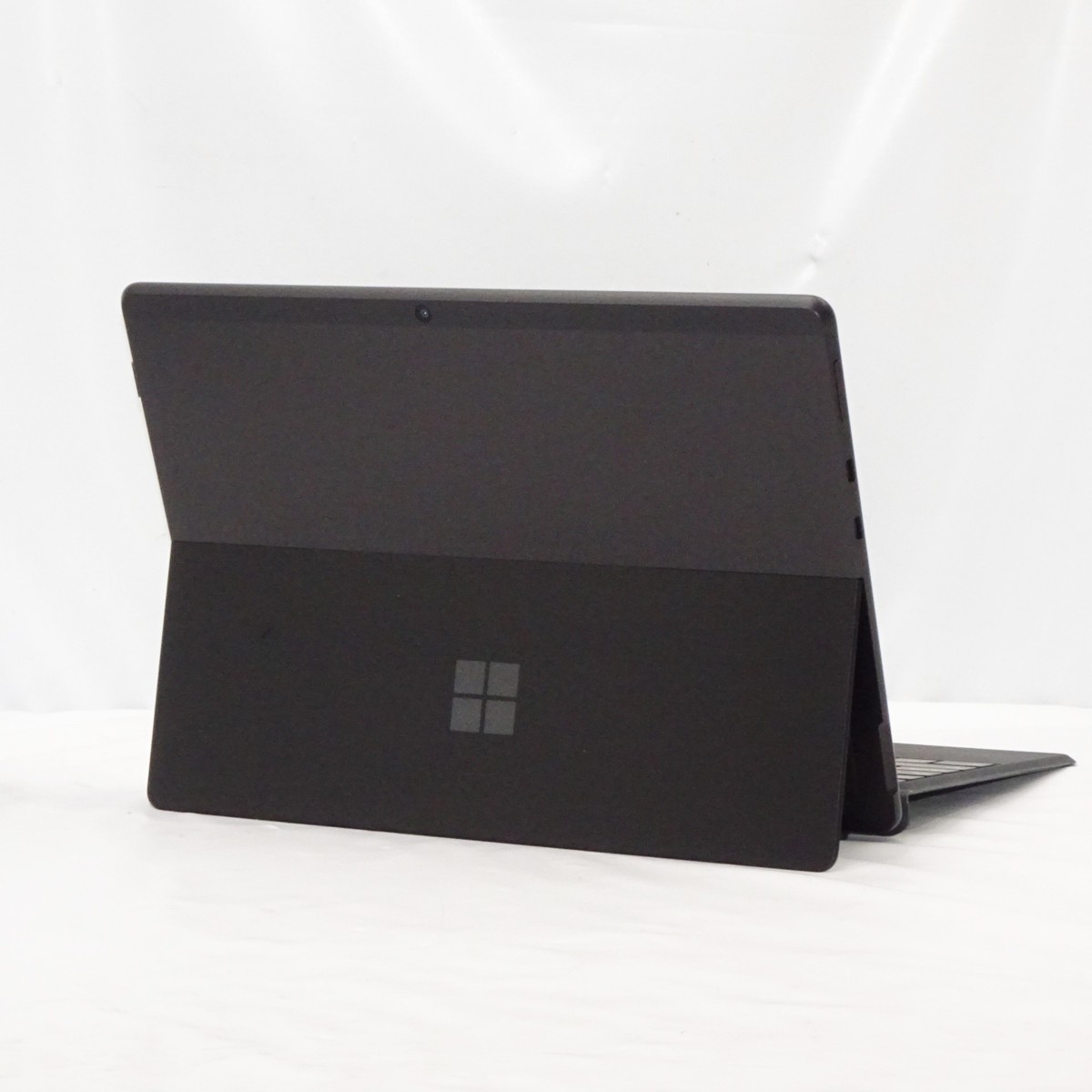 マイクロソフト Surface Pro X   Microsoft SQ1   Office HB 2019搭載   13インチ   SQ1   16GB   512GB   LTE   ブラック MJU-