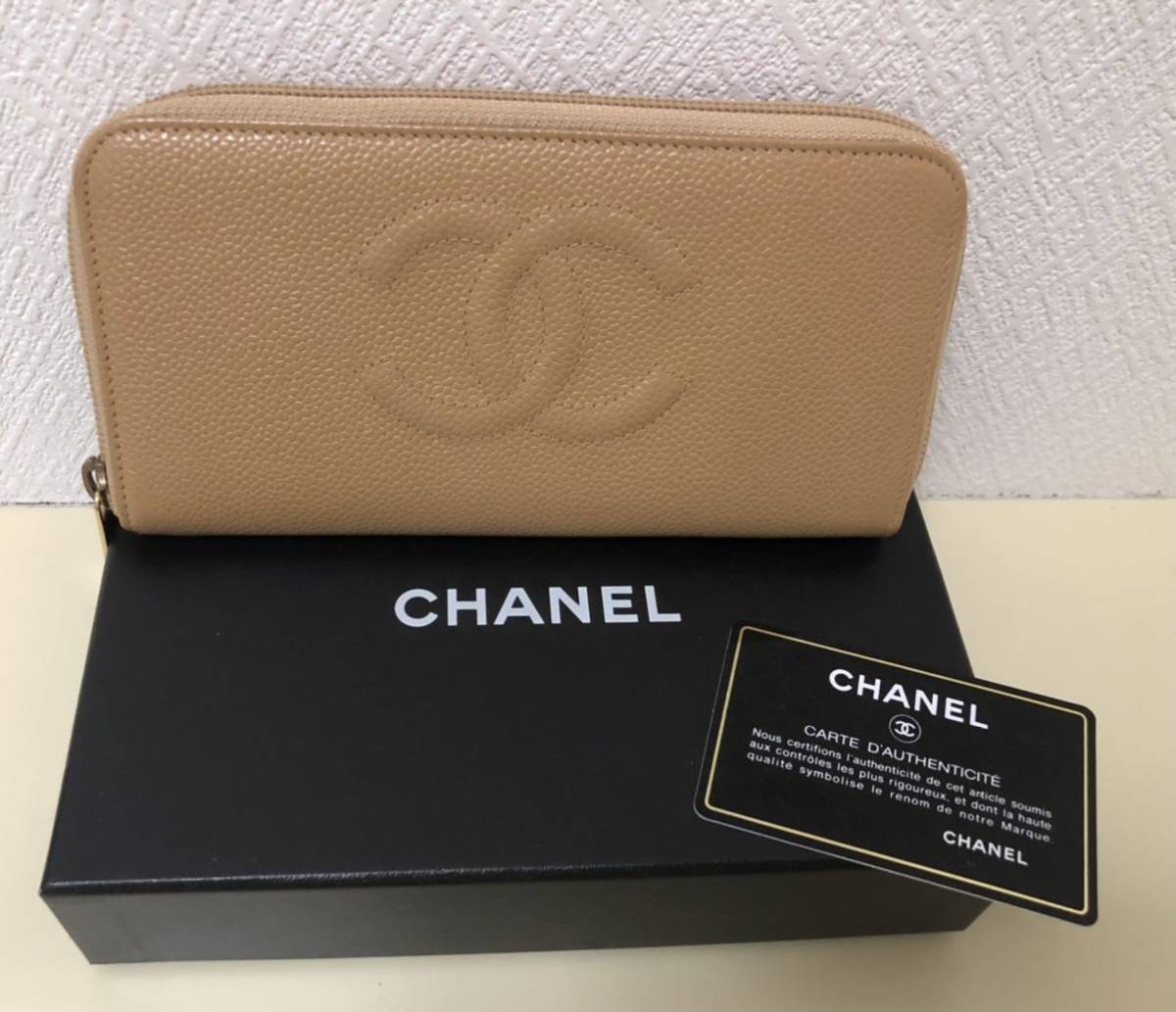 CHANEL シャネル ココマーク キャビアスキン ベージュ がま口 財布 ...