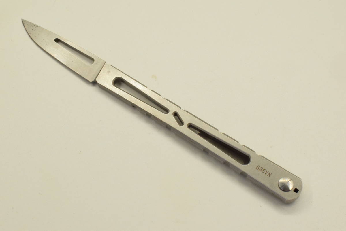 S35VNブレード　メス型タクティカルナイフ　切れ味鋭いステンレスナイフです　EDCやアウトドア好きに_画像2