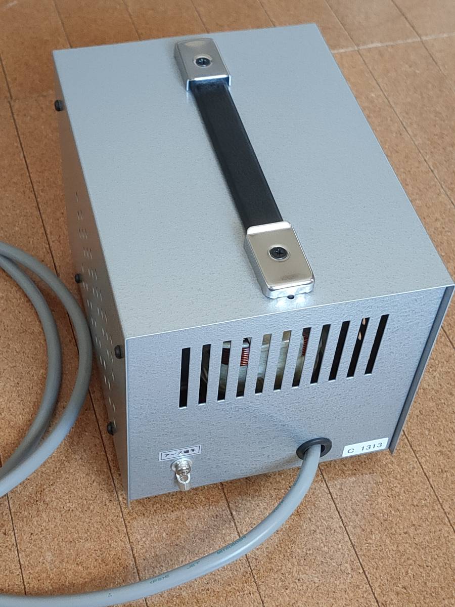 アイソレーション電源トランス ギタリスト電源 600W 100V専用仕様