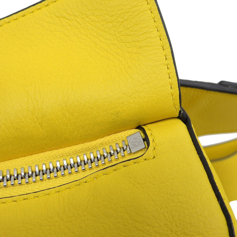 ロエベ LOEWE バムバッグスモール ボディバッグ ウエストバッグ レザー イエロー ボディバッグ B510P35X09 中古 新入荷 OB1170_画像4