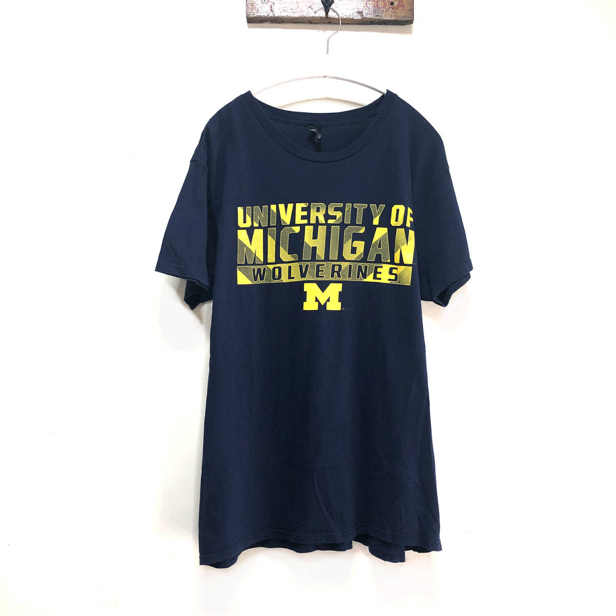 USA 古着 半袖 Tシャツ ミシガン大学 カレッジ プリント ネイビー 古着卸 BA0284_画像1