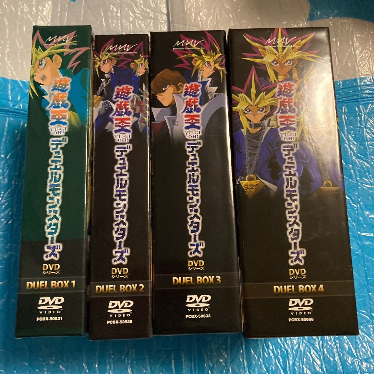 遊戯王　デュエルモンスターズ　DVDシリーズ　DUEL BOX 全４巻セット