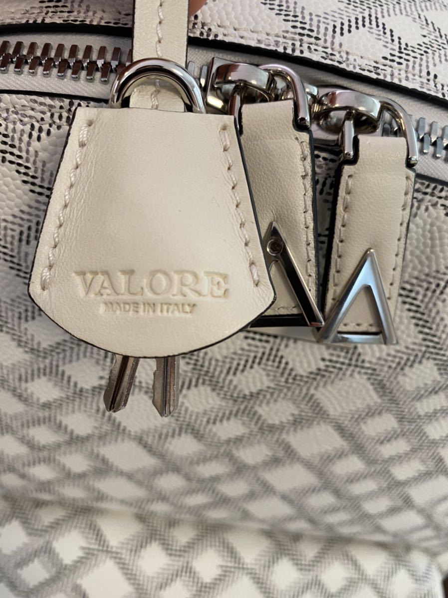 VALORE LONDON バローレ 新品 モノグラム レザー バックパック