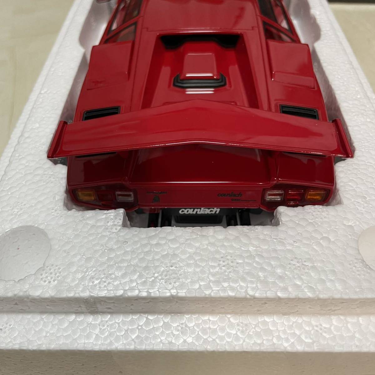 新品 未使用 京商 1/18 ランボルギーニ カウンタック LP5000 クワトロ