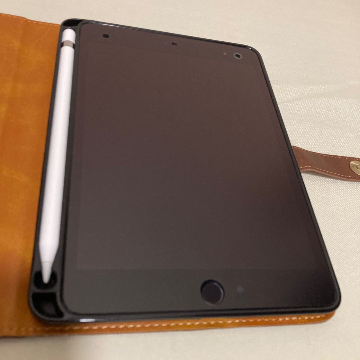 完動品】Apple iPad mini 第5世代 MUQW2J/A + Apple pencil 完動品】Apple iPad mini 第5世代 MUQW2J/A + Apple pencil