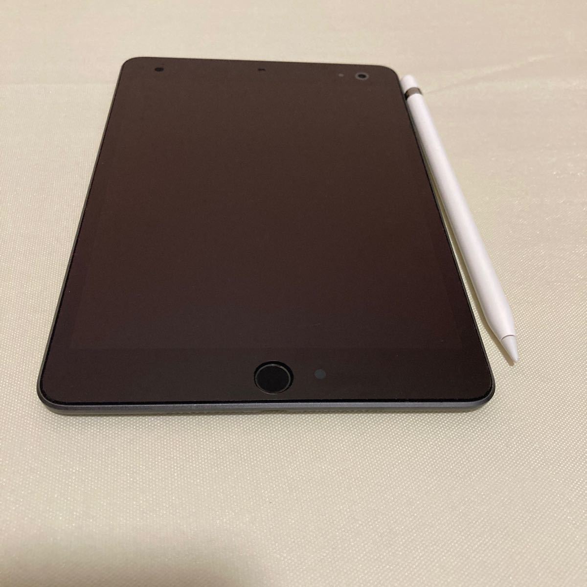 完動品】Apple iPad mini 第5世代 MUQW2J/A + Apple pencil 完動品】Apple iPad mini 第5世代 MUQW2J/A + Apple pencil