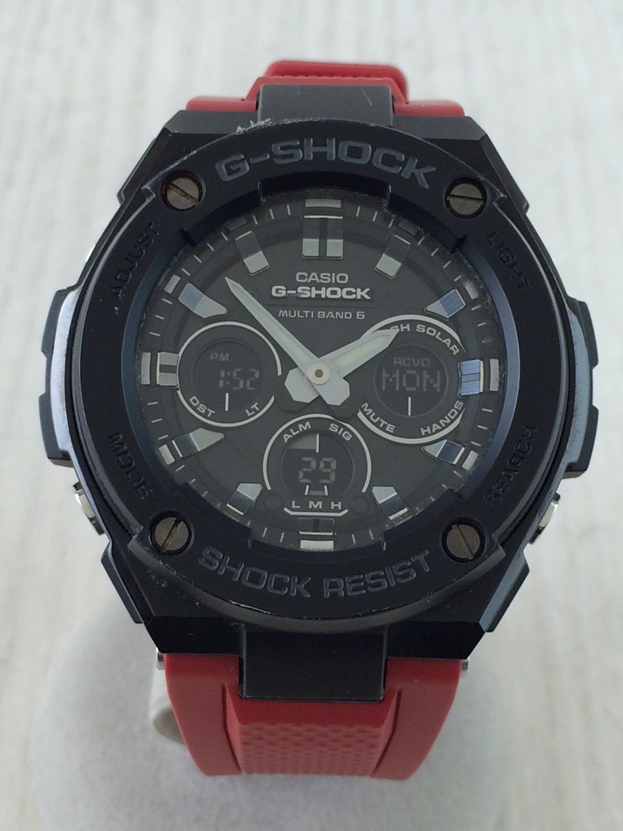 CASIO◇ソーラー腕時計/デジアナ/ラバー/BLK/RED/GST-W300G-1A4JF