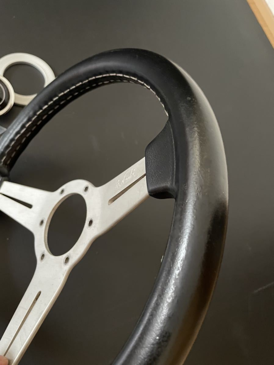 ナルディ FET刻印 クラシック レザー ステアリング 33パイ nardi classic 美品 ナルディ FET刻印 クラシック レザー ステアリング 33パイ NALDY美品