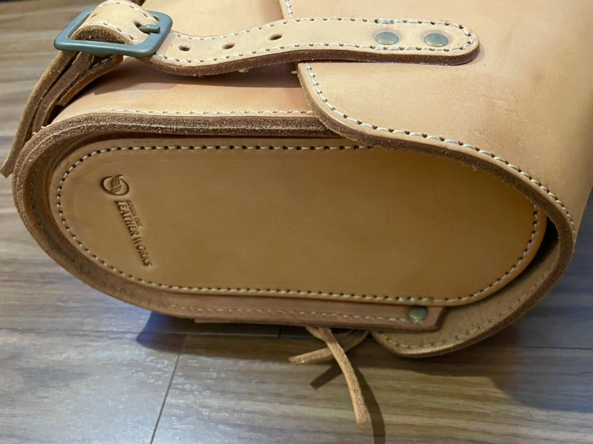 55%以上節約 新品☆ホースRough 高品質な tail レッドホット