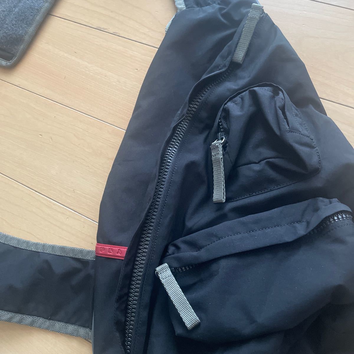 PRADA SPORTS ボディバッグ ワンショルダー 黒 4VZ041 ギャラン PRADA SPORTS ボディバッグ ワンショルダー 黒 4VZ041 ギャラン