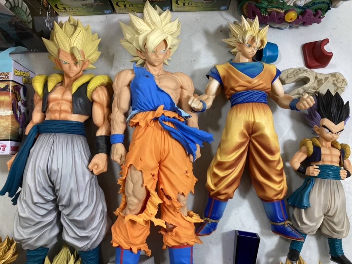 9-168)未開封有 ドラゴンボール グッズ大量まとめ売り 9-168)未開封有 ドラゴンボール グッズ大量まとめ売り