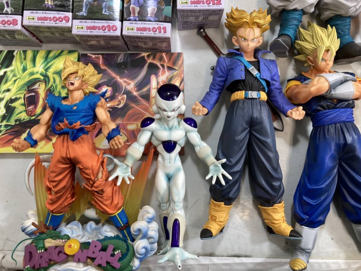 9-168)未開封有 ドラゴンボール グッズ大量まとめ売り 9-168)未開封有 ドラゴンボール グッズ大量まとめ売り