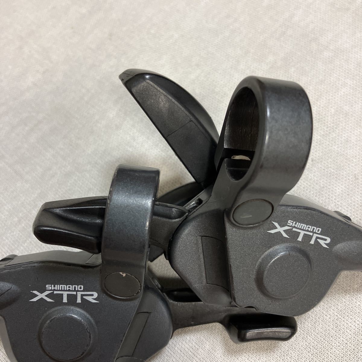 送料込み Rare Shimano XTR SL-M950 3×8s Shifting Lever / 希少 送料込み Rare Shimano XTR SL-M950 3×8s Shifting Lever / 希少