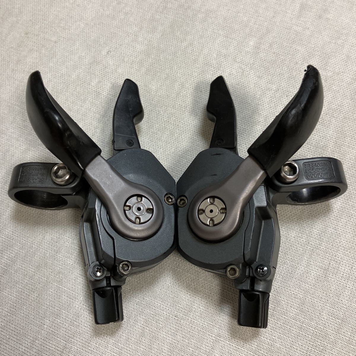 送料込み Rare Shimano XTR SL-M950 3×8s Shifting Lever / 希少 送料込み Rare Shimano XTR SL-M950 3×8s Shifting Lever / 希少