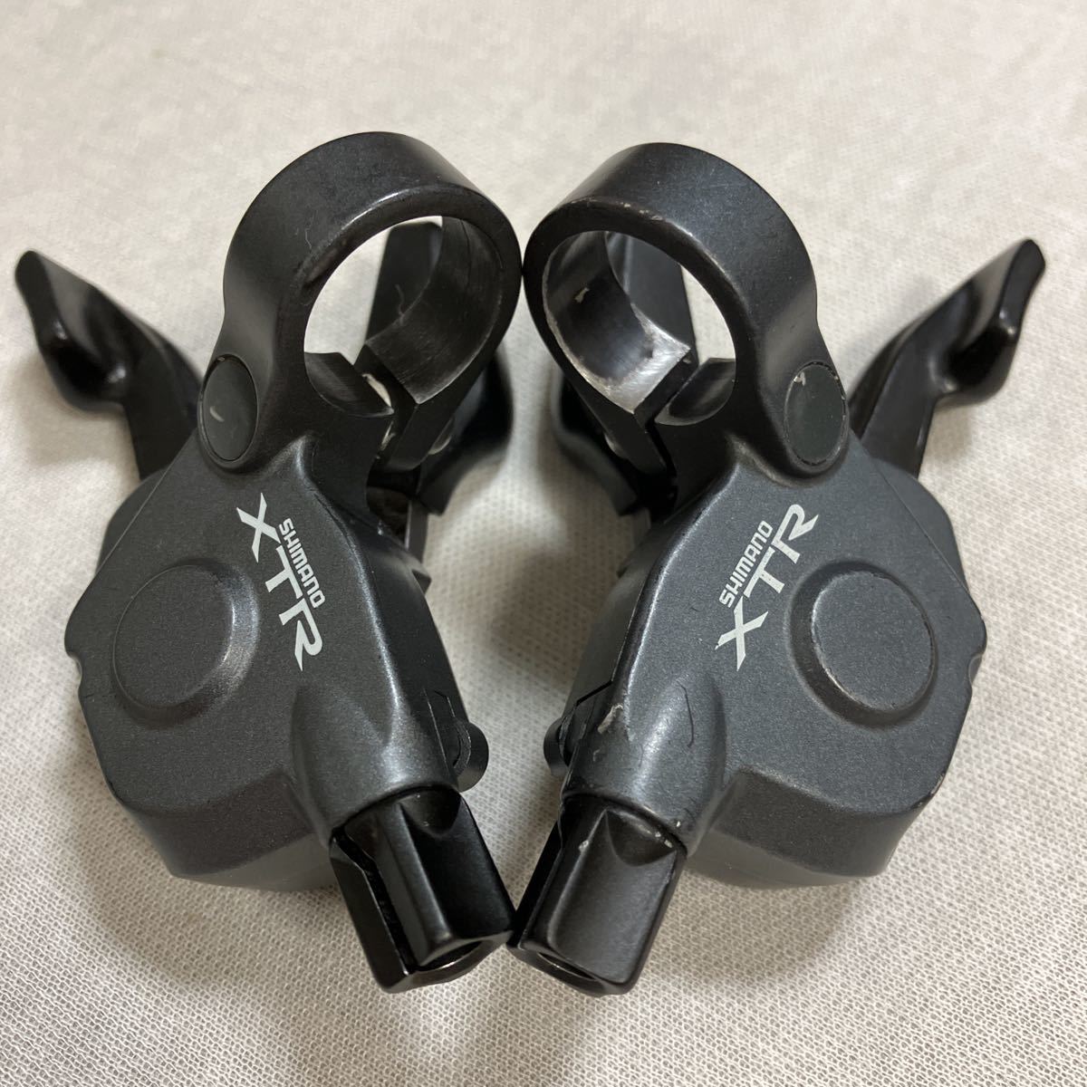 送料込み Rare Shimano XTR SL-M950 3×8s Shifting Lever / 希少 送料込み Rare Shimano XTR SL-M950 3×8s Shifting Lever / 希少