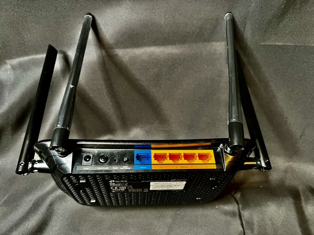 TP-LINK 無線LANルーターArcher C6 と無線LAN中継機RE300 セット_画像2