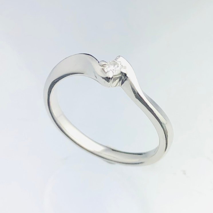[77] 4*C PT950 diamond ring simple ... not on goods #8 3.6g (324)