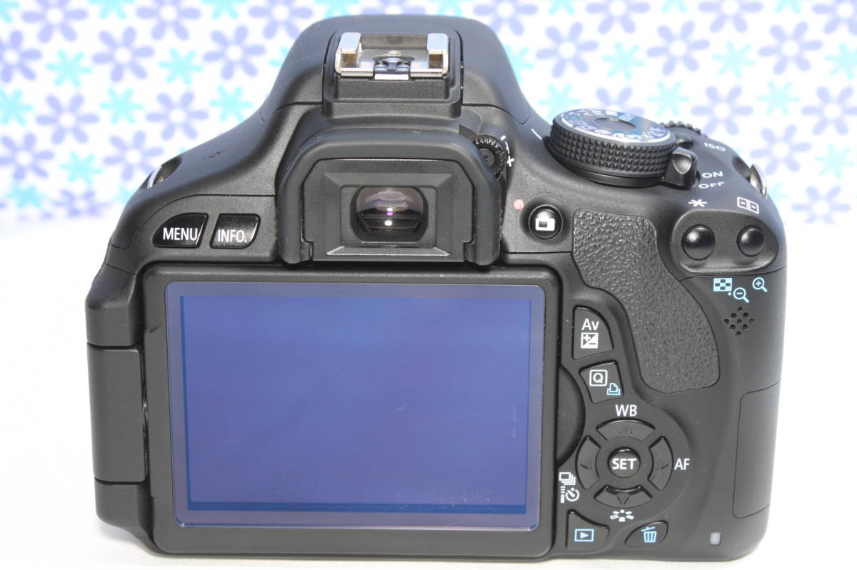 安い販売店  2 IS EF-S18-55 X5 KISS EOS 【極美品】Canon デジタルカメラ