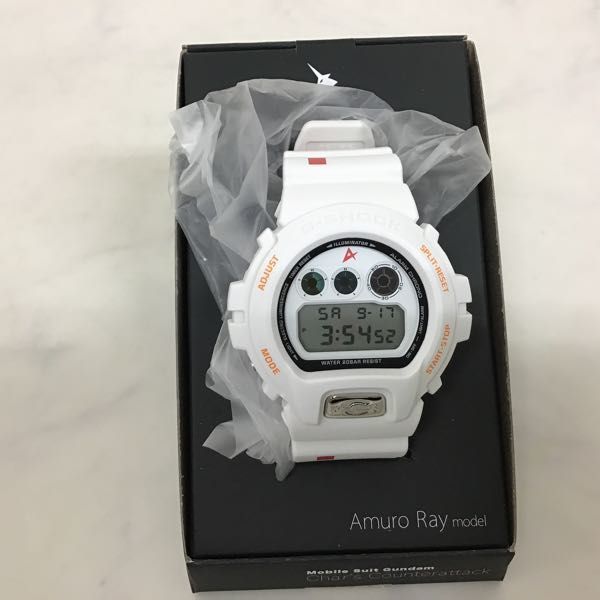 1円~ G-SHOCK 機動戦士ガンダム 逆襲のシャア アムロ・レイ モデル DW