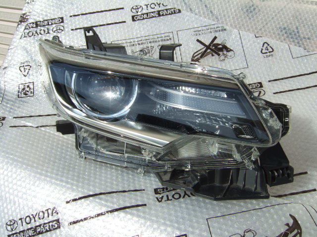 再入荷 専門です!プレミオ NZT260 右 LED | www.tegdarco.com
