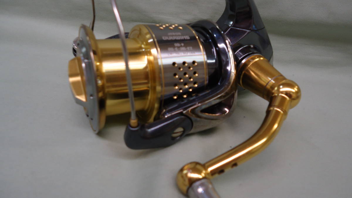 R5345)シマノ 10ステラ 3000HG / shimano STELLA 3000HG 人気モデル