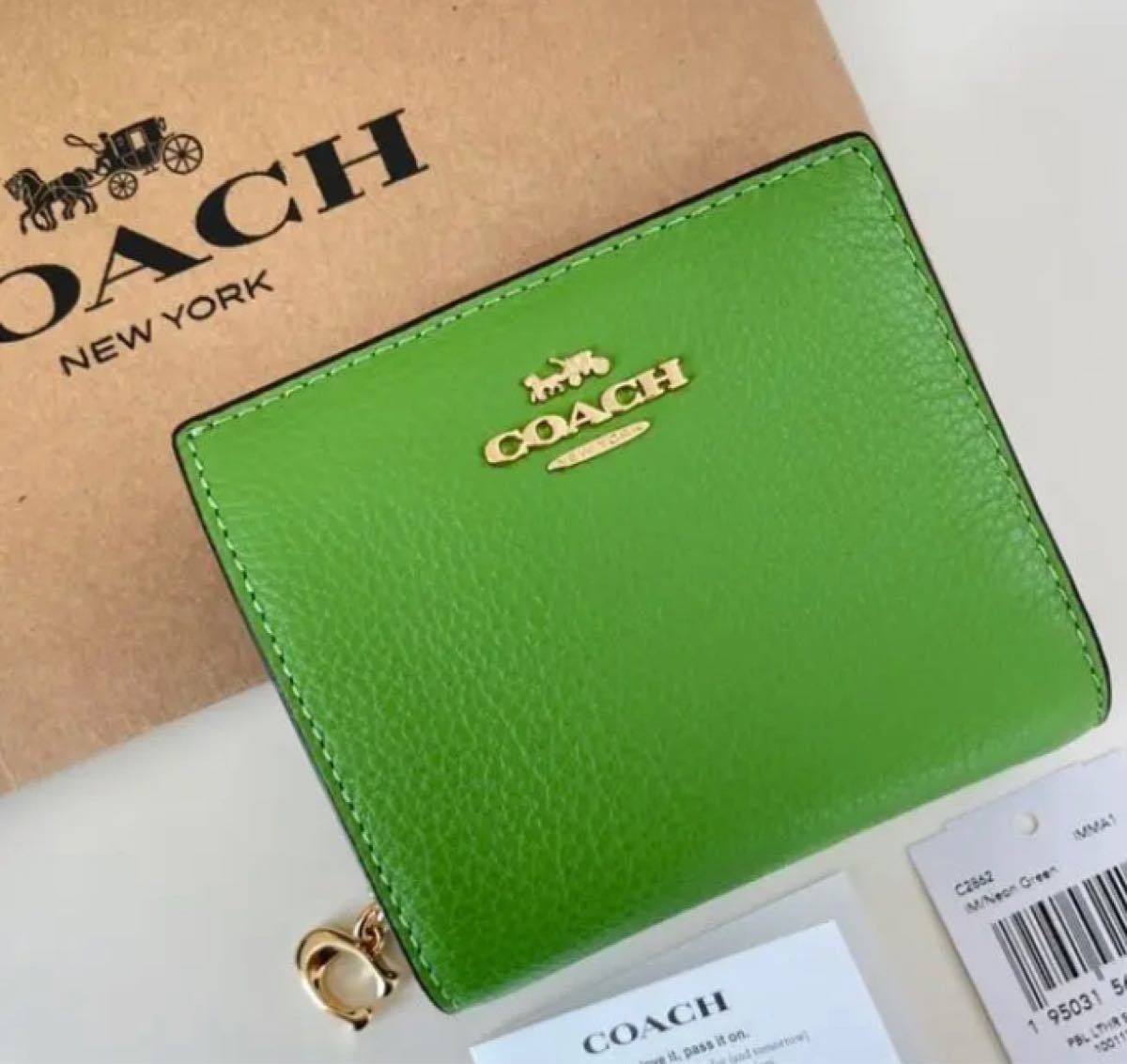 新品・美品】COACH コーチ 折り財布 ネオングリーン 緑色 二つ折り財布