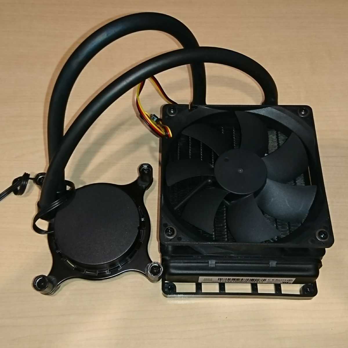 Yahoo!オークション - asetek 550LC 簡易水冷CPUクーラー Yahoo!オークション - asetek 550LC 簡易水冷CPUクーラー