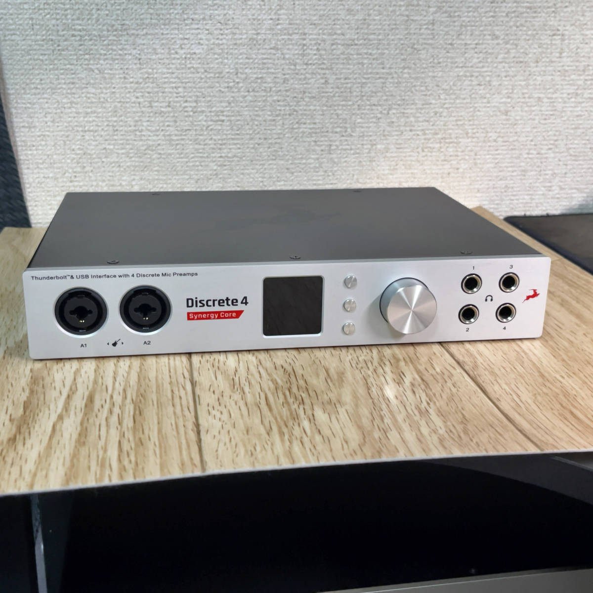 送料無料】Antelope Audio Discrete4 Synergy Core :アンテロープ