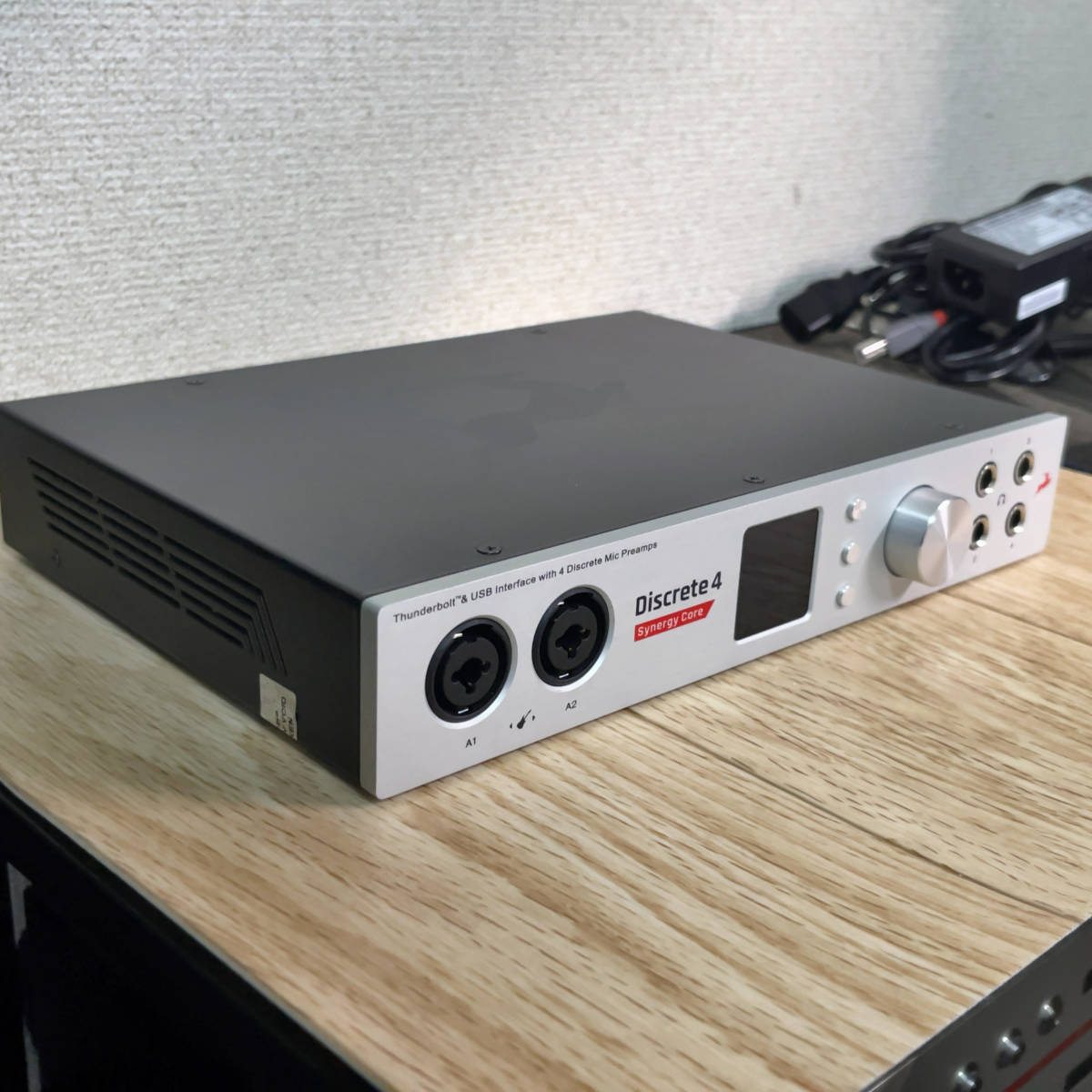 送料無料】Antelope Audio Discrete4 Synergy Core :アンテロープ