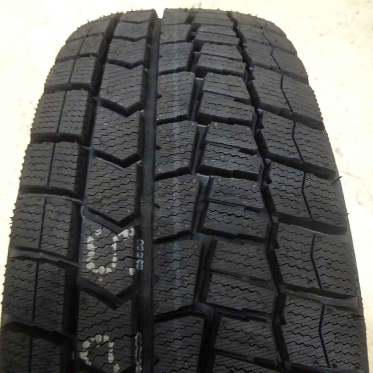 冬新品2020年製 1本価格 会社宛 送料無料 185/65R15 88S ダンロップ WINTER MAXX WM02 カローラ bB ノート フリード イスト 特価 NO,B8314_画像2