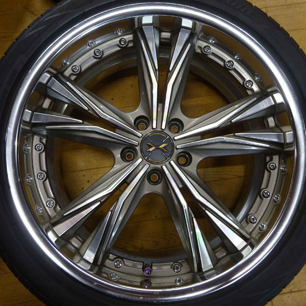 4本NO,X2498会社宛 送料無料245/40R20×8.5Jブリヂストン レグノ GRVII夏 2019年 WEDS マーベリック 605S アルミ アルファード_画像2